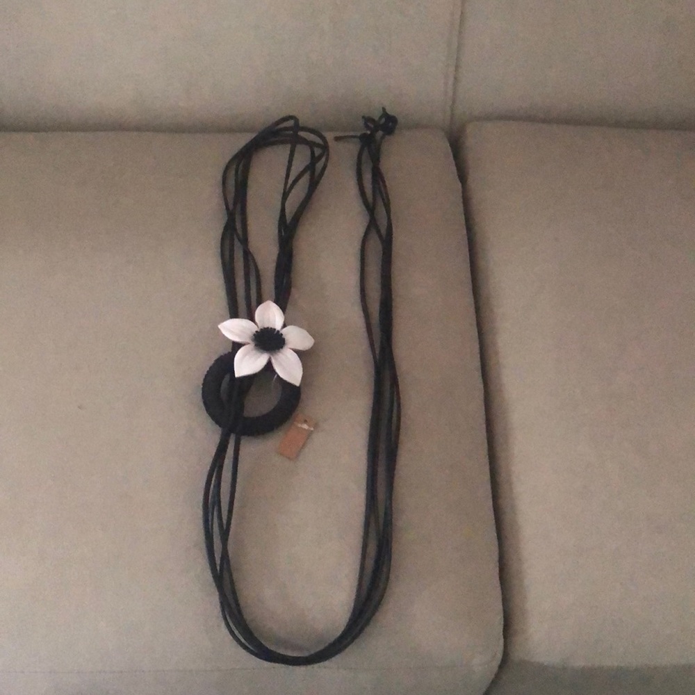 Ladies Belt - Picture 4 of 4